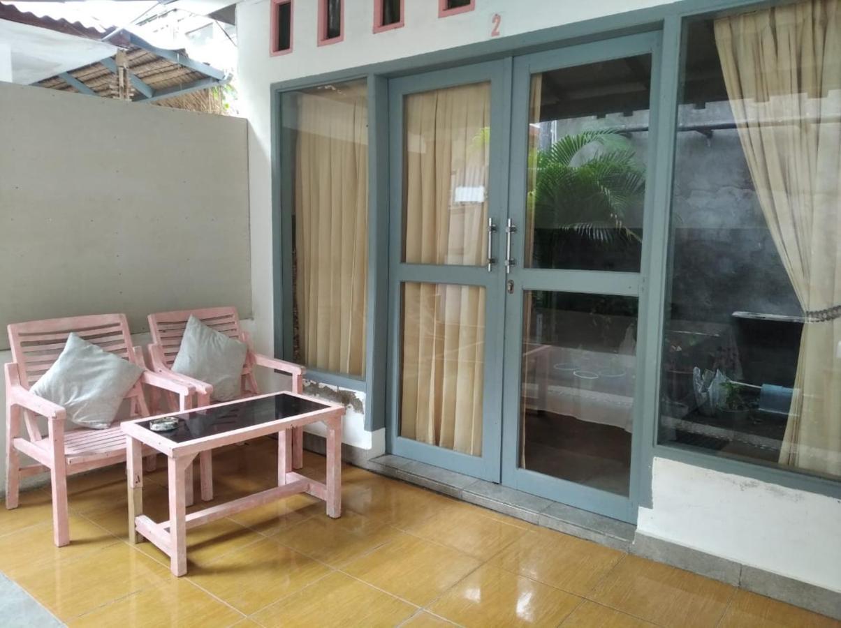 Pitara Homestay Gili Trawangan Exterior foto